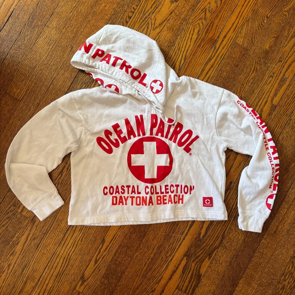Ocean‎ Patrol Daytona Beach Coastal Collection Crop Hoodie Medium White Red